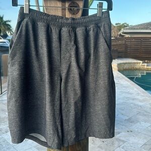 Lululemon 🔥sale🔥gray swim trunks